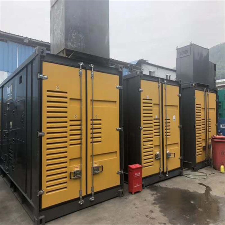 芗城温度变化对不同类型欠压保护装置的可靠性影响有何差异？